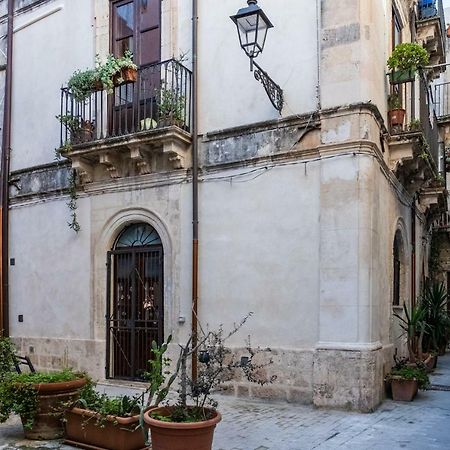 Casa Siciliana Alla Giudecca Syrakus Exterior foto